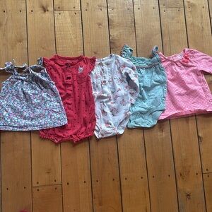 Toddler Girls Carter’s Bundle Size 18 Months